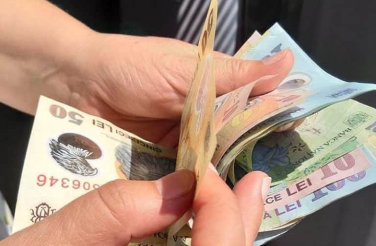 Se dau bani în plus, pe lângă pensie, pentru pensionari, în 2024! S-a publicat în Monitorul Oficial