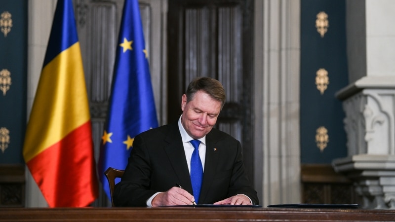 ULTIMA ORĂ Klaus Iohannis a promulgat legea bugetului de stat pe 2024