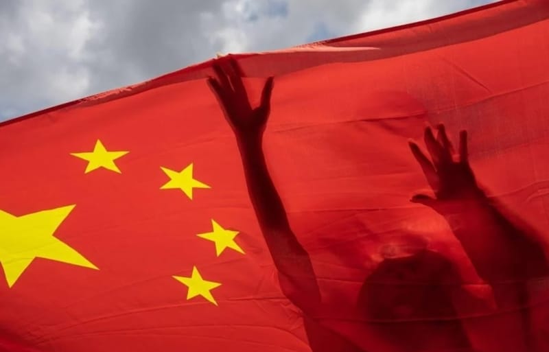 nouă ofiţeri superiori chinezi, excluşi din Congresul Naţional al Poporului