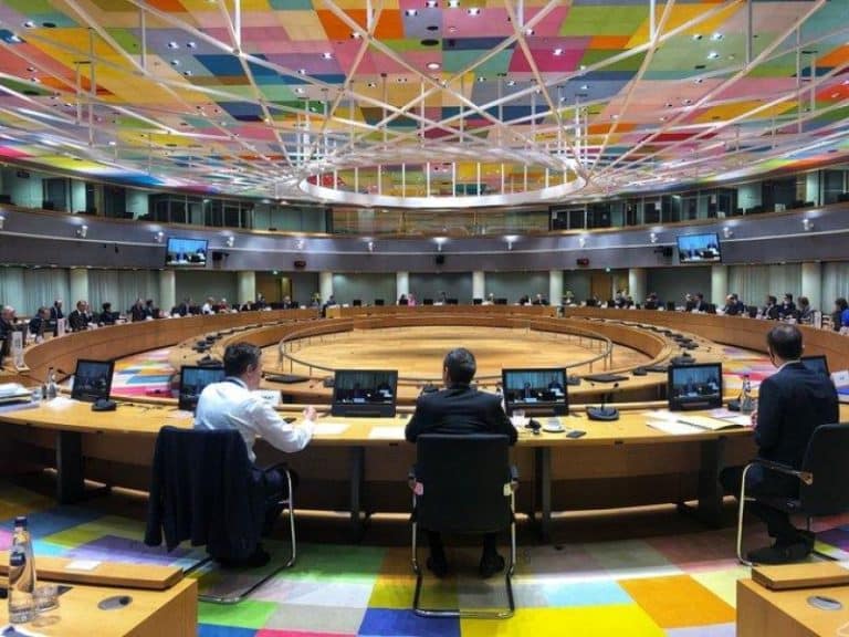 zile tensionate pe continent, inclusiv pentru finanțarea Ucrainei / ‘Jokerul’ e lângă România