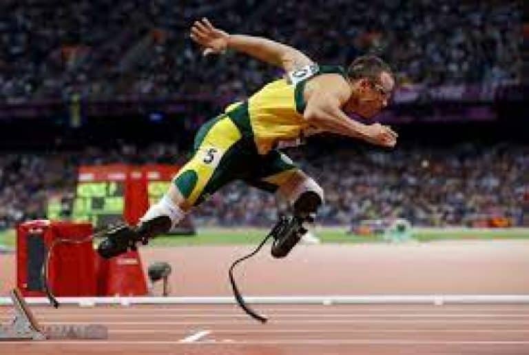 Condamnat pentru crimă, fostul campion paralimpic Oscar Pistorius va ieşi din închisoare