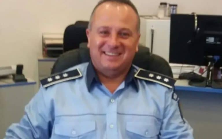 Este lider în partidul lui Carmen Dan, deși ar fi cel care îi plantase microfoane fostului ministru de Interne