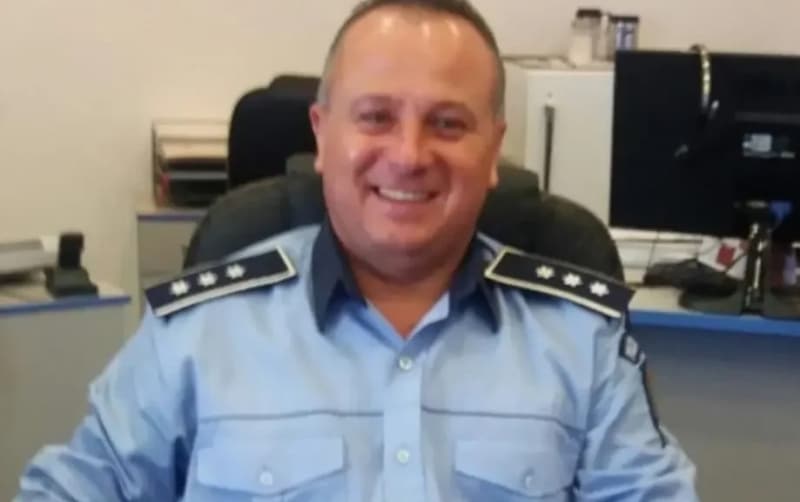 Este lider în partidul lui Carmen Dan, deși ar fi cel care îi plantase microfoane fostului ministru de Interne