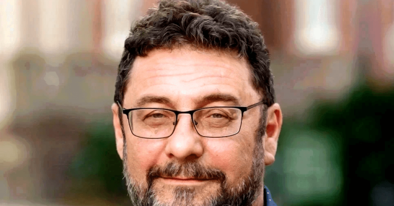 „Ei” versus „noi”