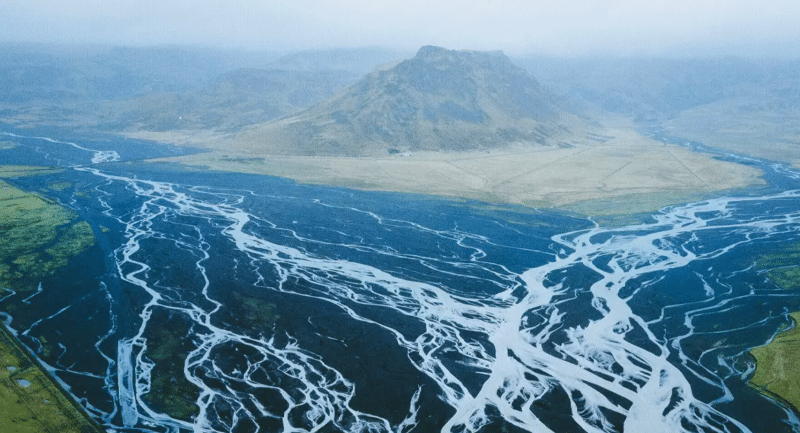 care este sursa de alimentare a râurilor și fluviilor Pământului