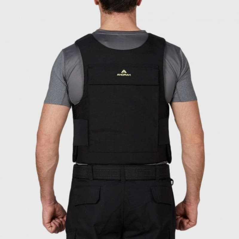 Poliţia cere interzicerea purtării de veste antiglonţ de către civili