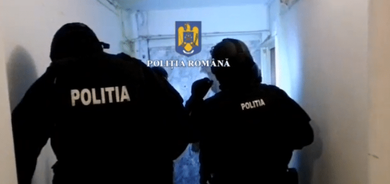 DIICOT și Poliția au săltat o rețea care se ocupa cu înmatriculări false