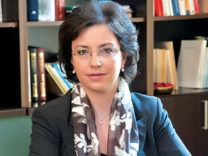 Ea este eroul din Dosarul Roșia Montană. Cine este Crenguţa Leaua care a salvat România de la plata unor despăgubiri colosale