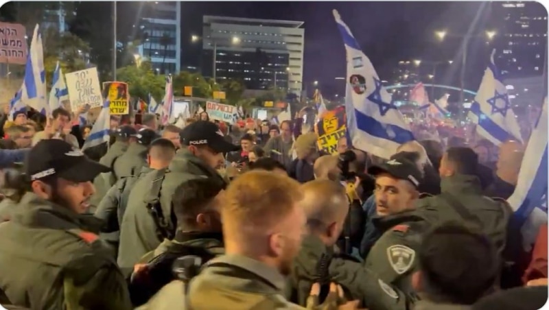 Proteste violente în Israel: mii de persoane au manifestat la Tel Aviv împotriva lui Netanyahu