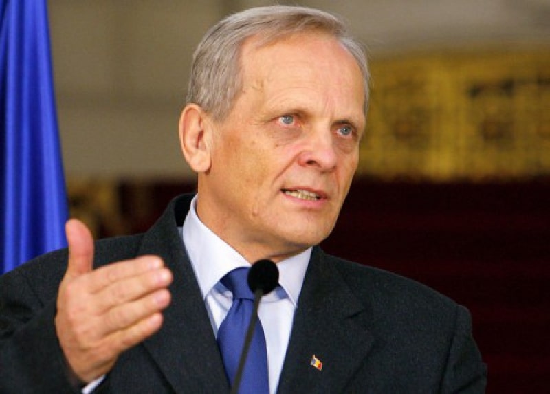 ‘Ar fi bine să mergem separat la locale’