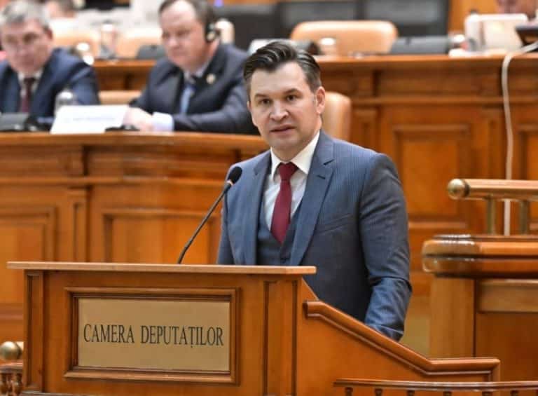 ‘Timp este suficient, cu siguranţă va câștiga Primăria’