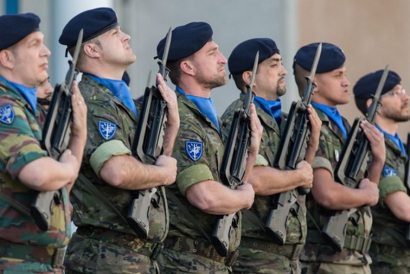 Generalul polonez care a participat la formarea militarilor ucrainei a fost demis