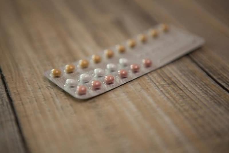 Pastilele pentru contracepţie cresc riscul apariției unor tumori. Concluziile unui studiu observațional pe 18.000 de femei