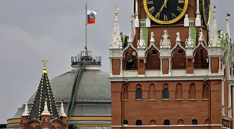 predarea imediată a celor acuzați de acte teroriste