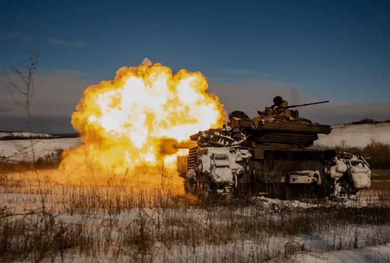 ‘Fii pregătit să mori’. Prețul ‘tacticii de tocat carne’ pe frontul din Ucraina