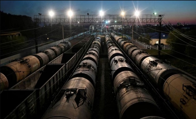 China modifică forțele de putere și dă poate cea mai mare lovitură în industria petrolieră: importuri record din Rusia