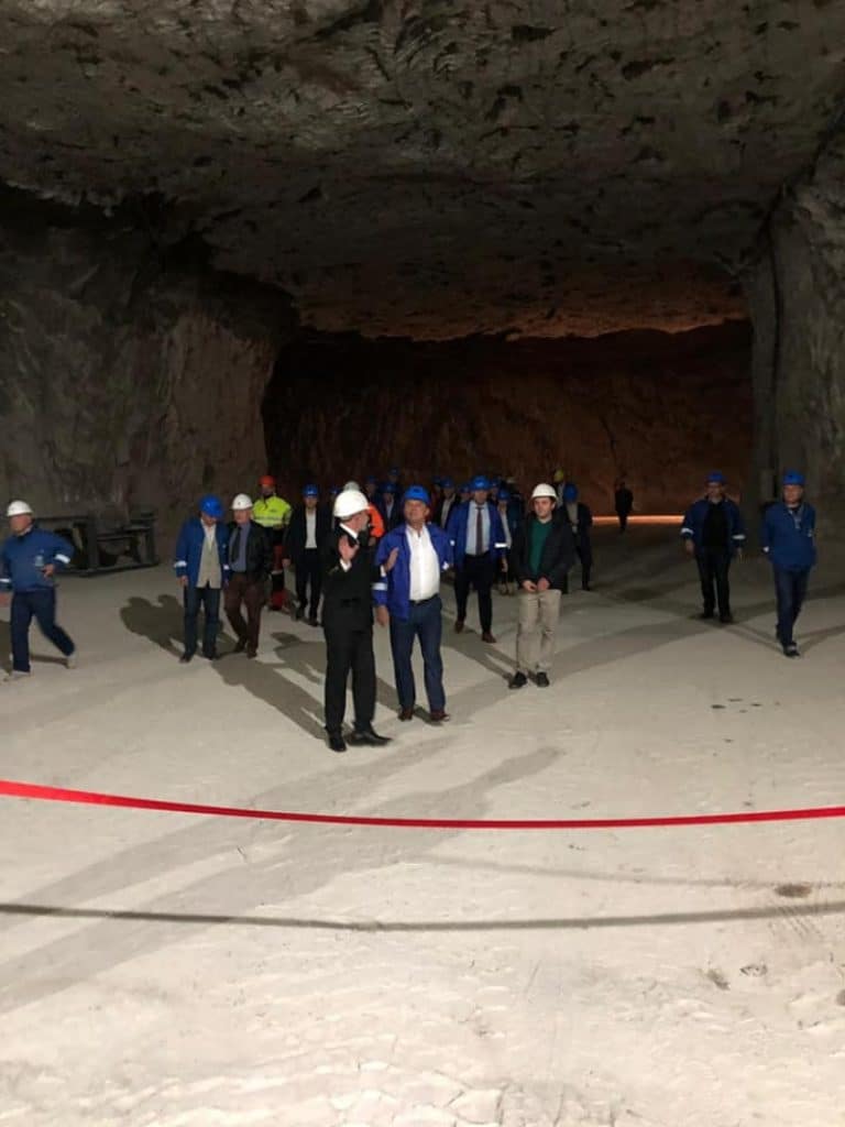 ‘Orașul subteran de sare’ al României își sistează activitatea din cauza infiltrațiilor