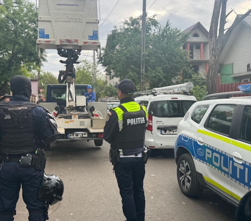 Furau curent și la propriu și la figurat! Acțiune a polițiștilor din Dâmbovița în raiul traficanților de fier vechi