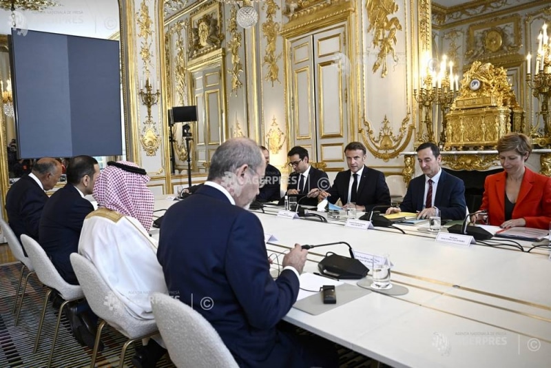 variante pentru punerea în aplicare a variantei cu două state