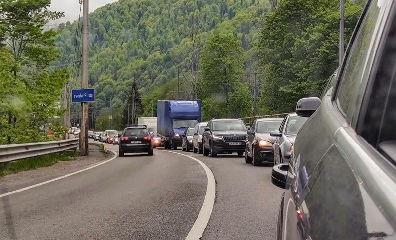 Au început lucrările la mult așteptata șosea care va reduce aglomerația pe Valea Prahovei