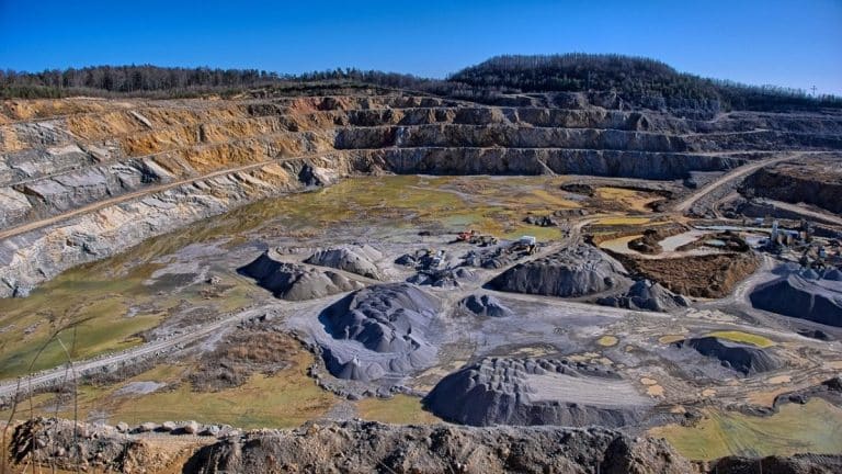 Serbia negociază deschiderea celei mai mari mine de litiu de pe continent