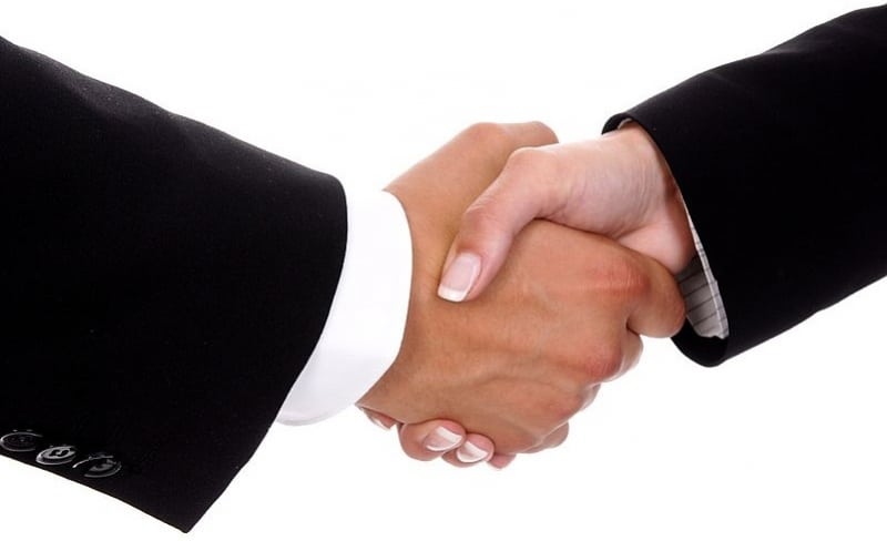 Altex a cumpărat Porsche Bank