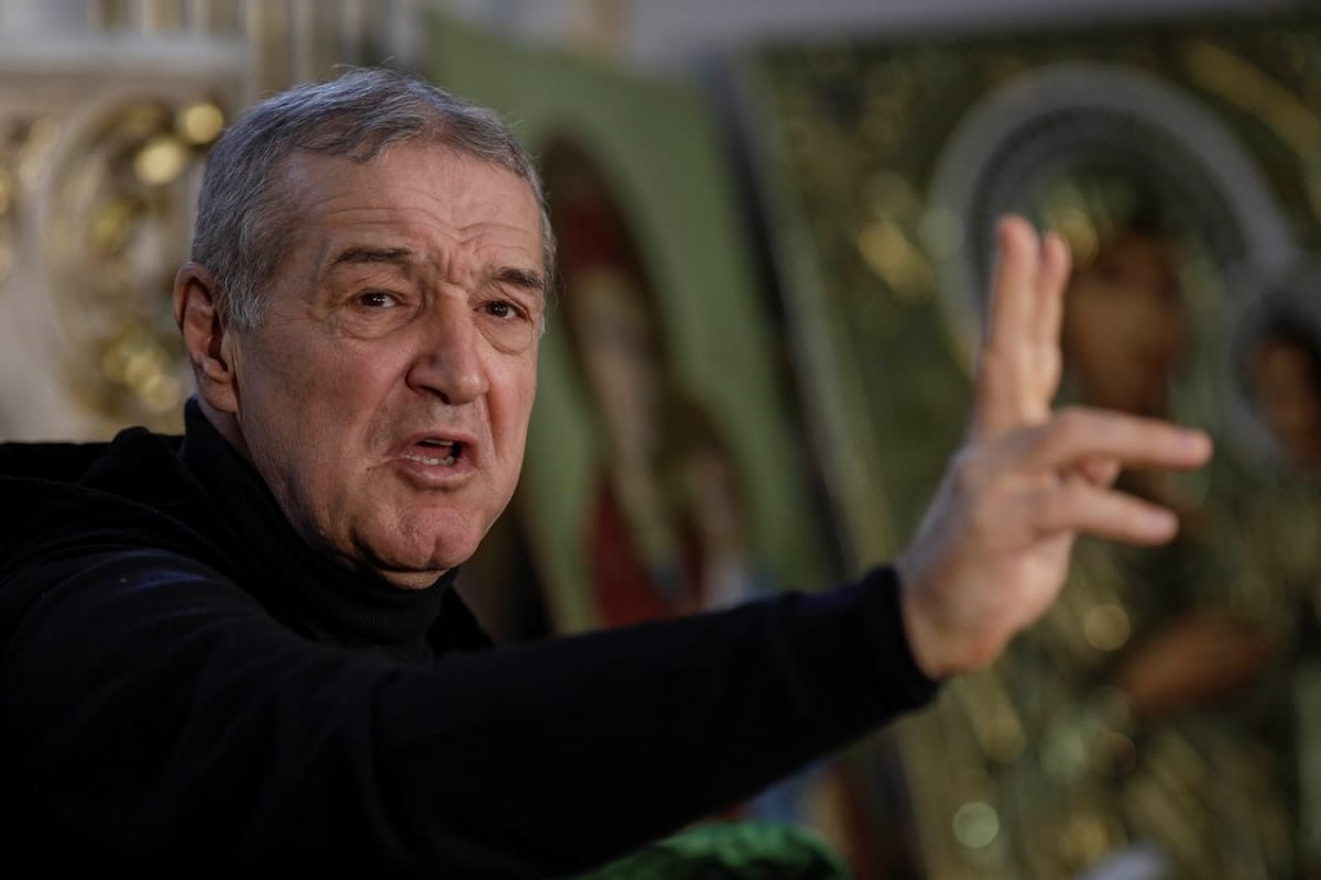 Gigi Becali pune interesul personal mai presus de cel al naționalei, supărat că niciun jucător de la FCSB nu a fost în primul 11 cu Belgia