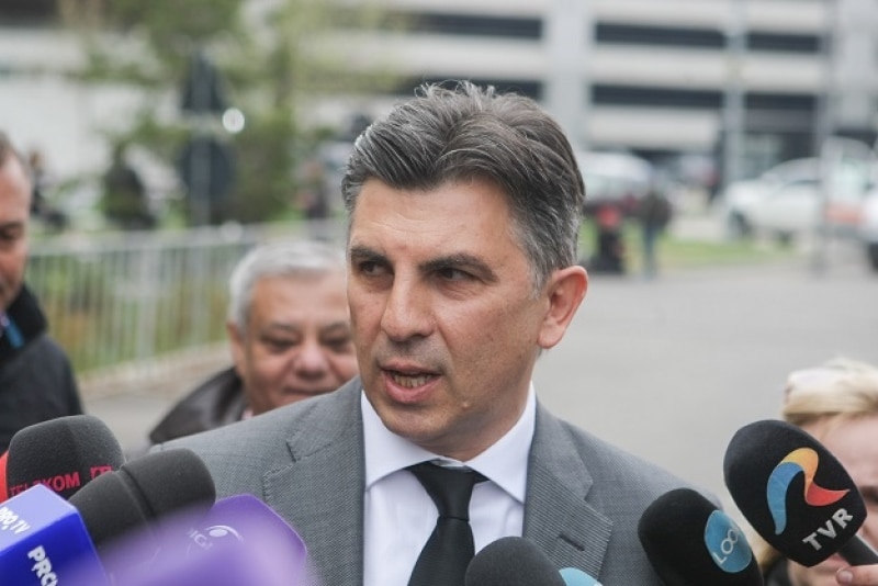 Mă bucur că le-au interzis prin lege!