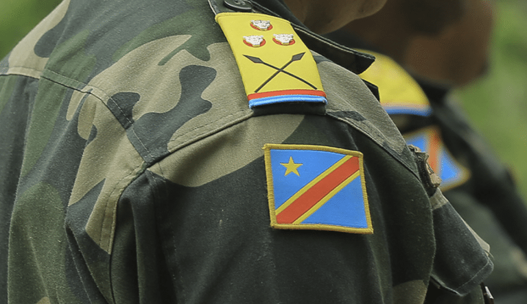 Congo condamnă alți doi soldați la moarte pentru că au fugit de lupta împotriva rebelilor în provincia Kivu de Nord